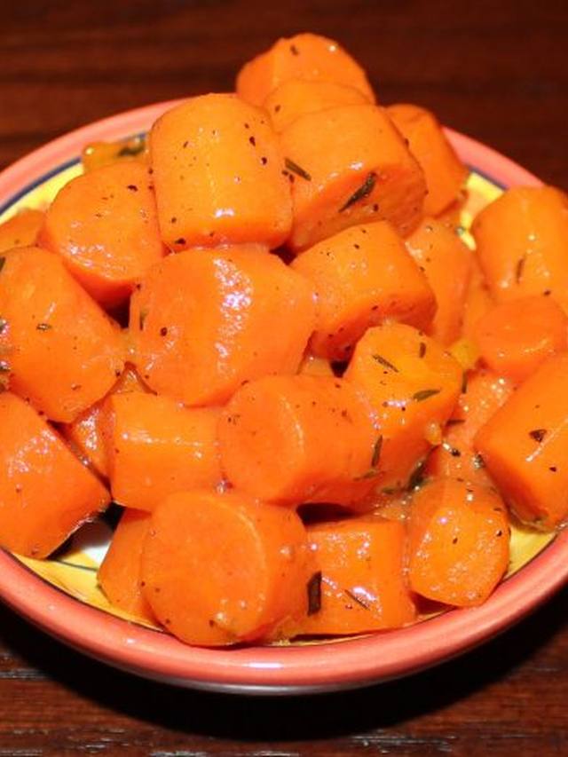 Honey glazed carrot coins with parsley