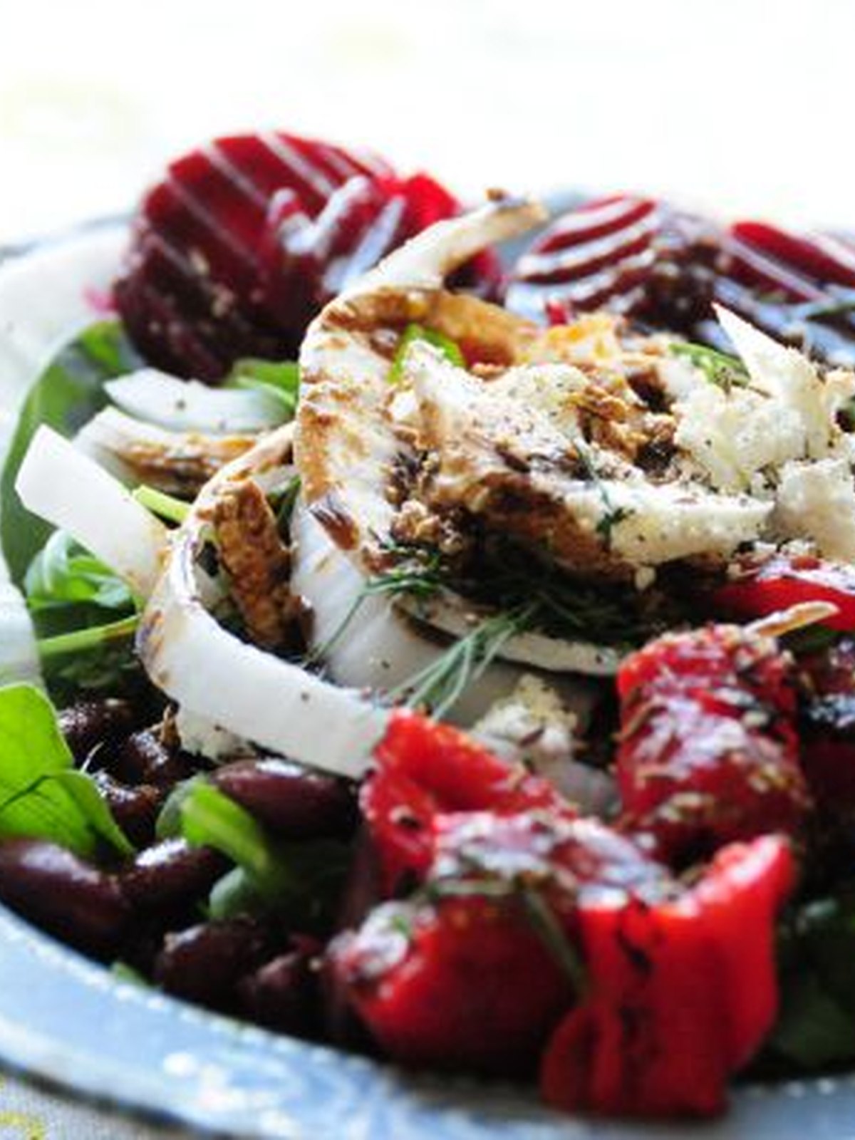 Roasted beet arugula salad with goat cheese and walnuts